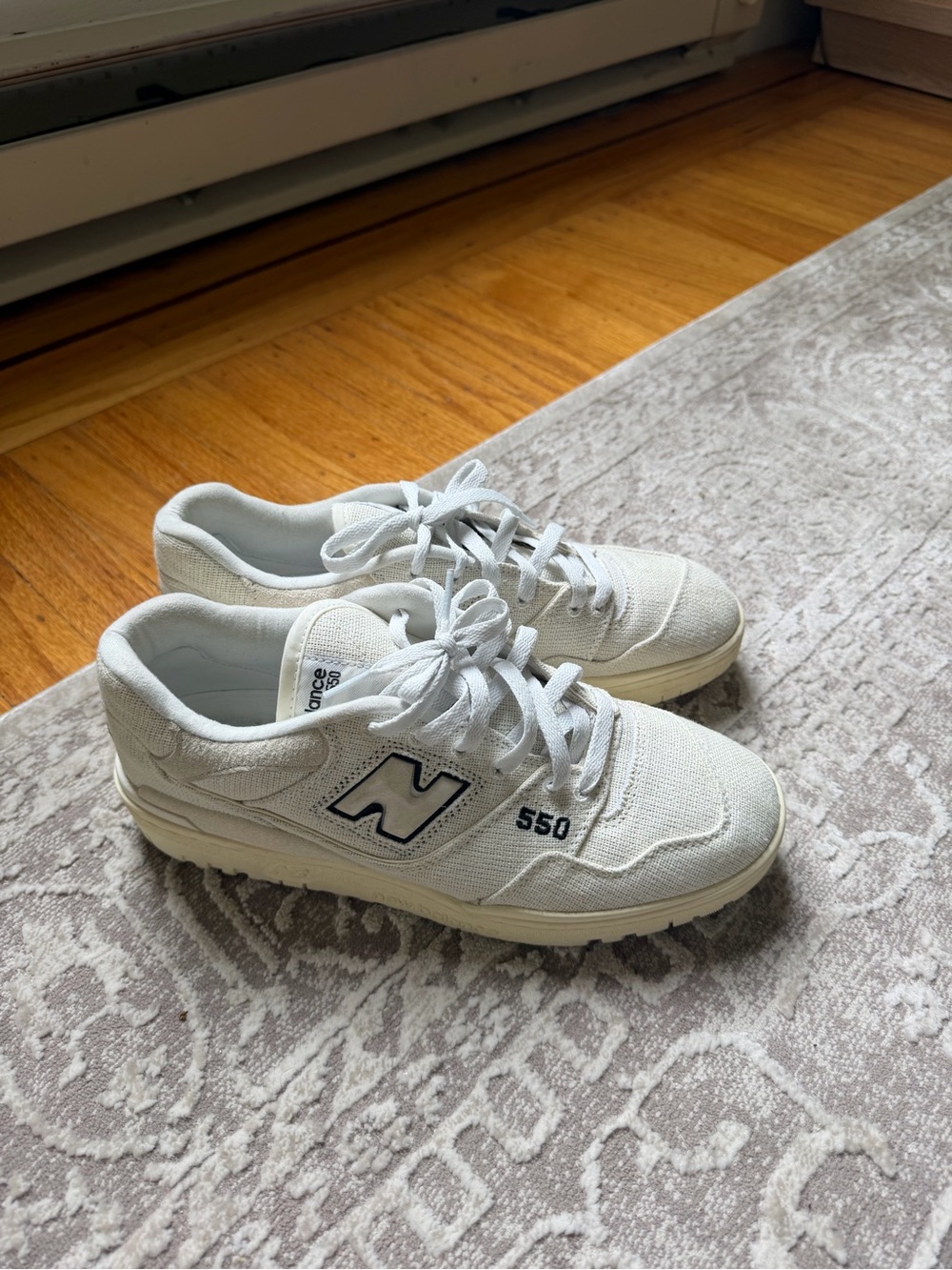 New Balance 550 White Low-Top Sneakers with Navy Logo